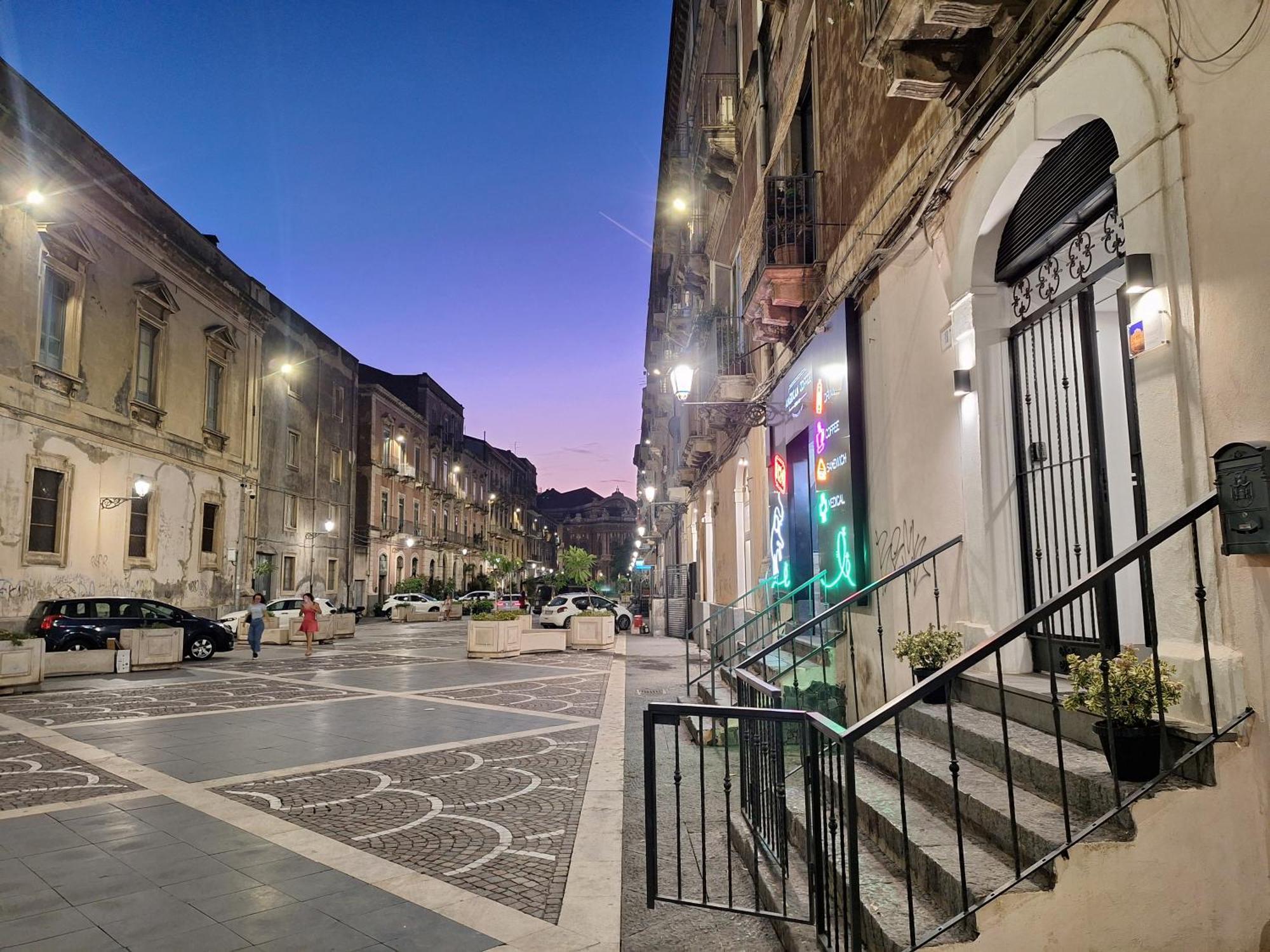 Al Teatro Holiday home Catania